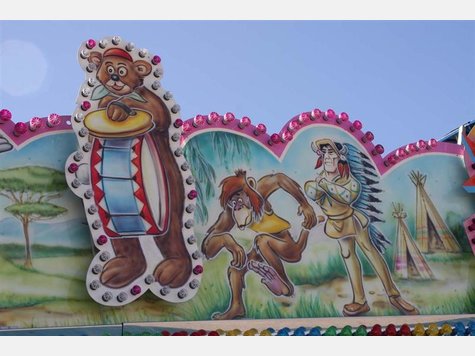 Graffiti und Schausteller M&uuml;hldorfer Volksfest