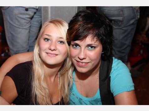B&uuml;hnenshow im Weinzelt