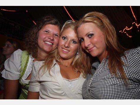Weinzelt am Samstag