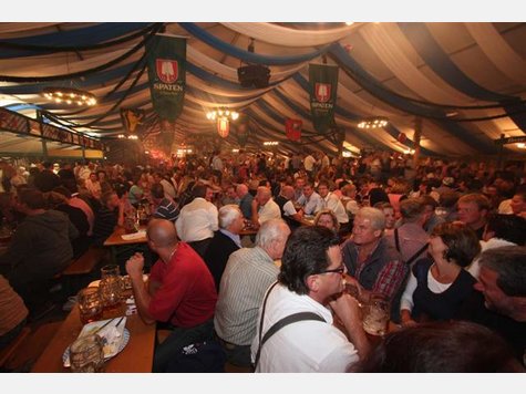 Spaten-Zelz am Samstag - Teil 1