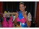 M&uuml;hldorfer Volksfestk&ouml;nigin Karla Soptirean im 1st floor des Modehaus Schmederer