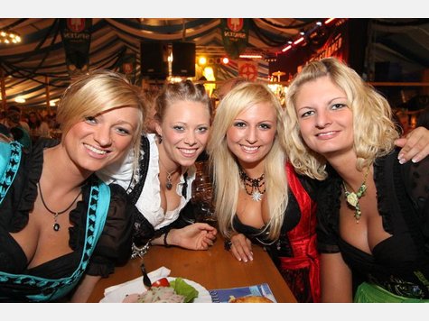 Spatenzelt am Donnerstag
