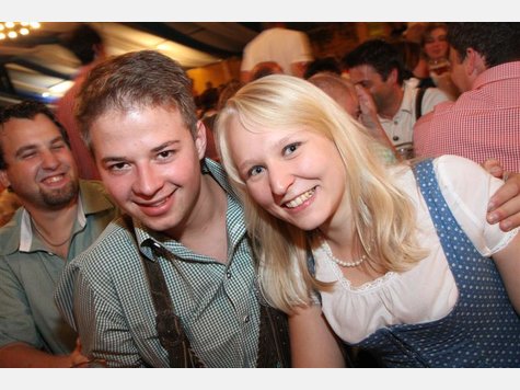 Spatenzelt am Samstag Spatenzelt am Samstag